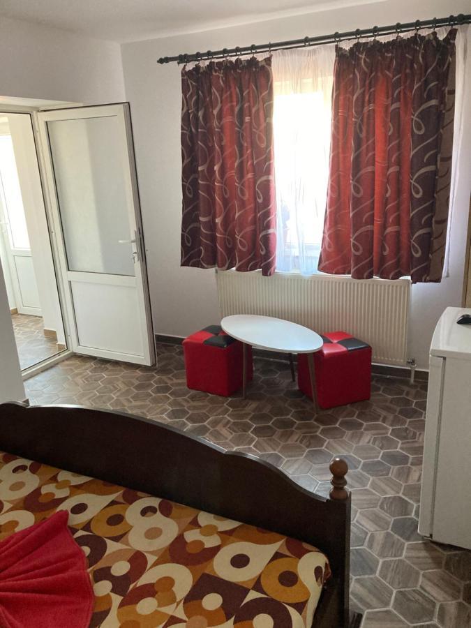 Casa Laura Konuk evi Corbu  Dış mekan fotoğraf